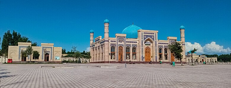 29. Sultan Uvays Karani mosque, Chortoq District author - Ayqironlik