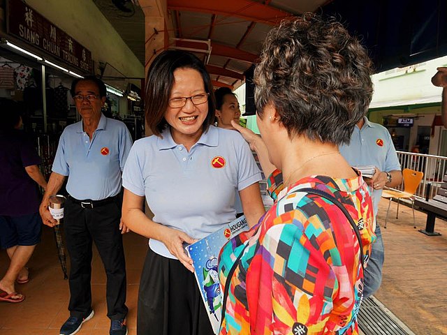 Lim on a walkabout