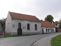 Pohled na budovu bývalé synagogy