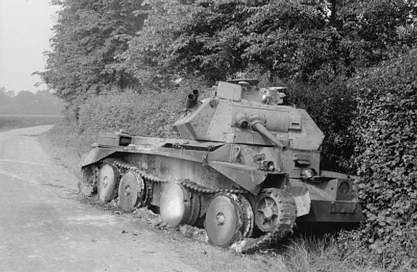 A Cruiser Mk IV knocked out during the fighting on 27 May