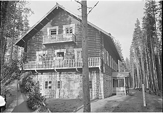 Tolvajärven matkailumaja (1939).