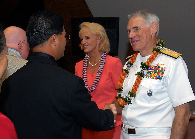 File:US Navy 070201-N-4965F-005 Adm. William J. Fallon, commander, U.S. Pacific Command, and his wife Mary, greet members of the House of Representatives for the State of Hawaii during a visit to the State Capitol.jpg