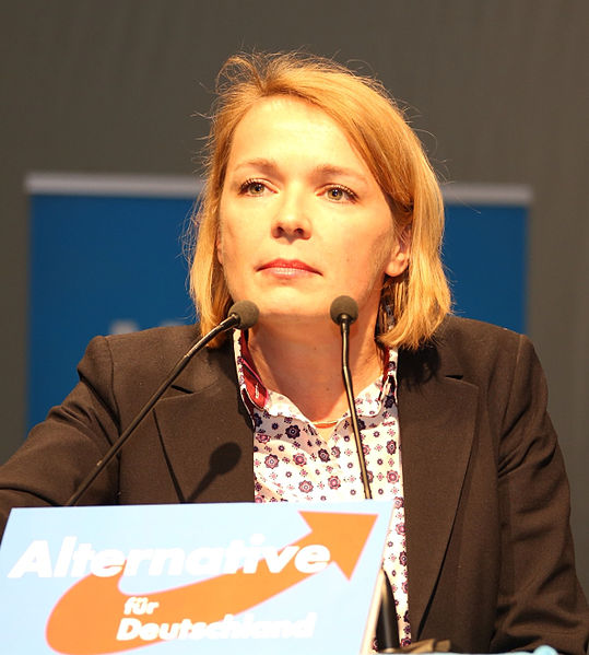 File:Ulrike Trebesius, AfD Parteitag 25.1.2014 in Aschaffenburg.jpg