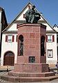 Statue de Kepler sur la place du Marché (sculpture en bronze de August von Kreling, 1870).