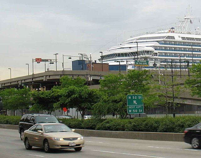 Manhattan Cruise Terminal in Hell's Kitchen at 52nd Street