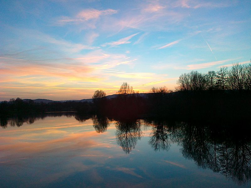 File:"Buga See" im März bei Sonnenuntergang. (Fuldaaue bei Kassel).jpg