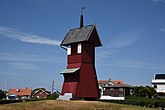 Fil:Öckerö gamla kyrka - klockstapeln 02.jpg