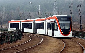 武汉车都现代有轨电车（3）.jpg