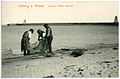 06185-Kolberg-1905-Fischer, Netze leerend an der Ostsee-Brück & Sohn Kunstverlag.jpg