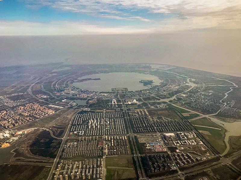 File:201812 Dishui Lake from 35L Final Approach Kopie.jpg