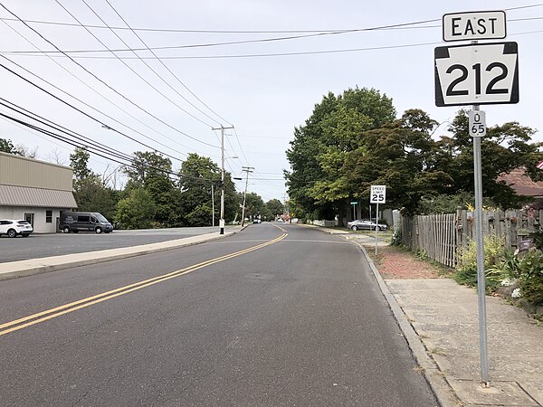 PA 212 eastbound in Quakertown