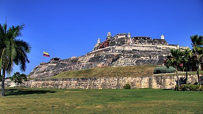 How to get to Castillo San Felipe de Barajas with public transit - About the place