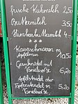 AUT — Tirol – Bezirk Schwaz — Gemeinde Vomp — Gemeindeteil Hinterriß — Hinterriß 1 (Bins Alm, Tafel Gastro-Angebot Auswahl) 2020