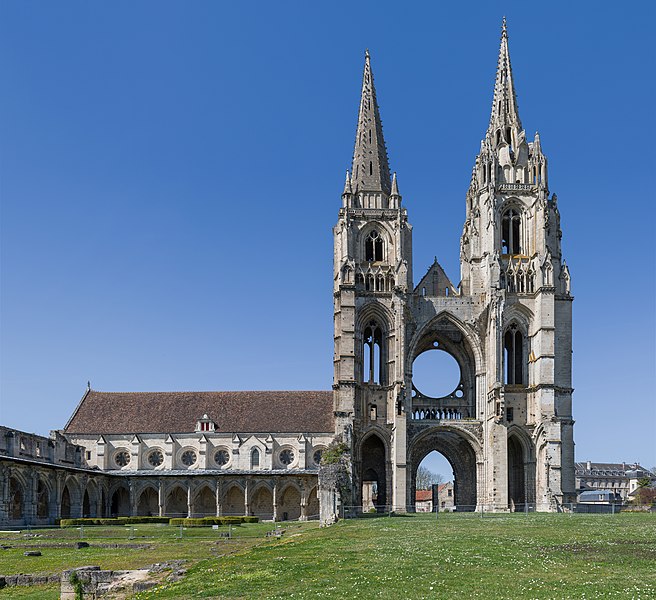 File:Abbey of St. Jean des Vignes 2, Soissons, Picardy, France - Diliff.jpg