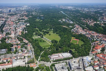 File:Aerial image of Englischer Garten in Munich (view from the southwest).jpg (Source: Wikimedia)