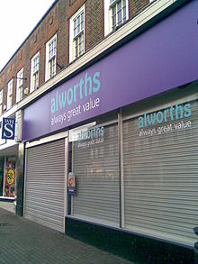 Alworths дүкені Amersham.jpg