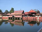 AmbalaPuzha Temple.jpg