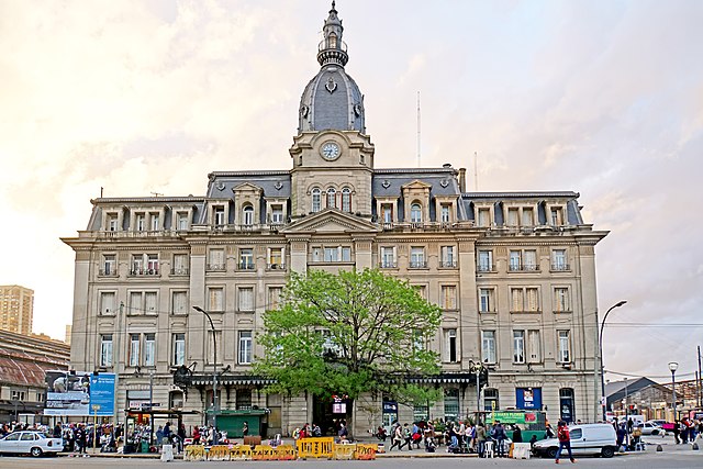 Retiro (Belgrano Norte) station, Ferrovías headquarters