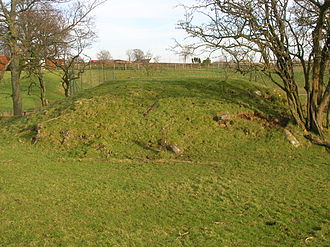 The Court Hill of the Abbot of Kilwinning near the village Beith Court Hill 1.JPG