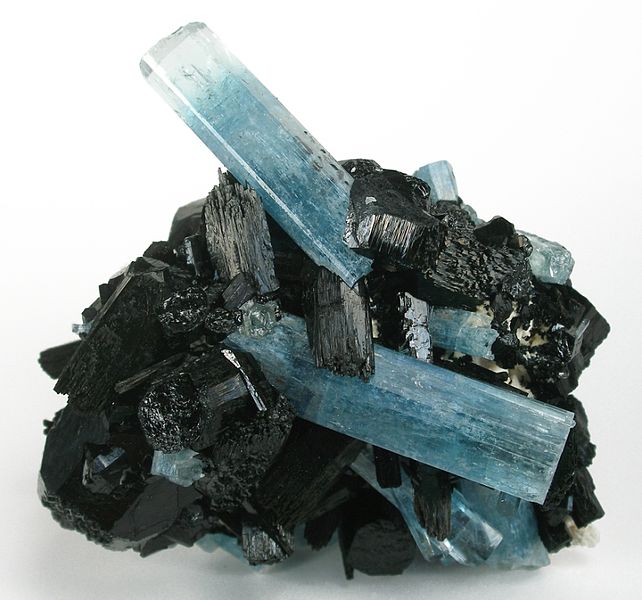 File:Beryl-Schorl-290714.jpg