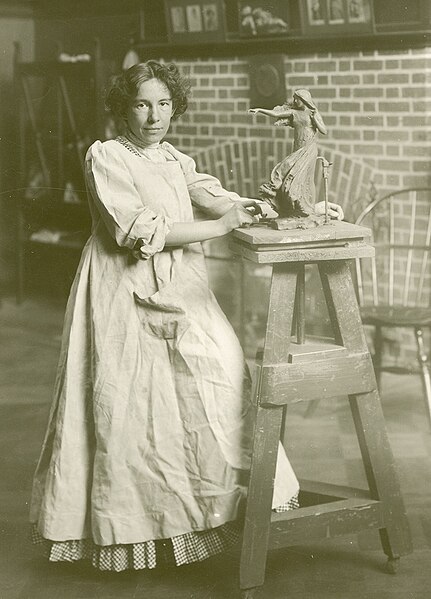 American sculptor Bessie Potter Vonnoh in her studio