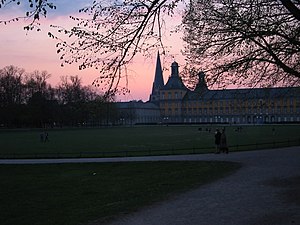 Bonn university night.jpg