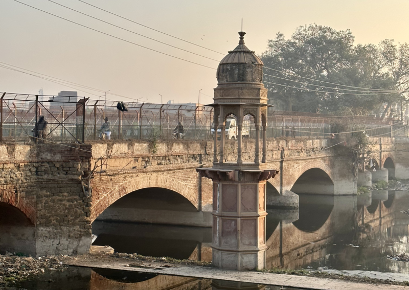 File:Bulandhar bathing ghat and Kali Nadi river.tif