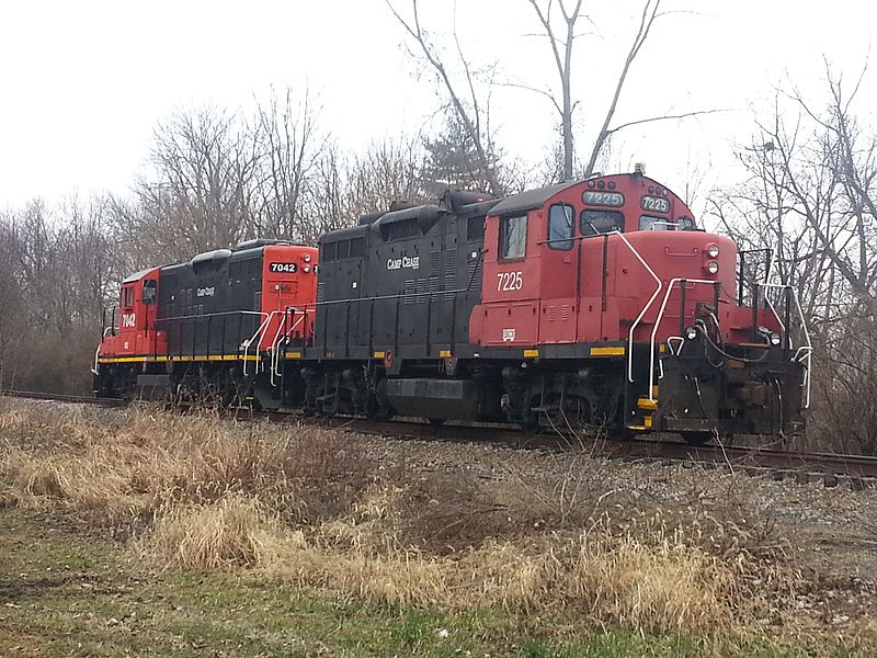 File:Camp Chase Railroad locomotives -7225 and -7042.jpg