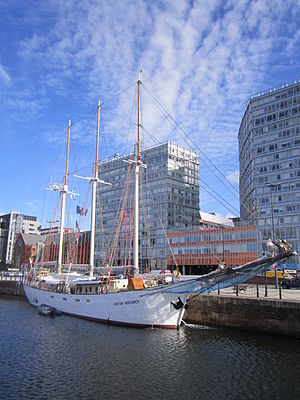 loď v Liverpoolu