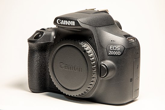 Canon eos 2000d. Canon EOS 2000d body. Фотоаппарат Кэнон 2000. Кэнон ЕОС 2000 фотоаппарат.