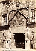 Casa del Cordón, Burgos, Juan Laurent, c. 1860-1866. Department of Image Collections, National Gallery of Art Library, Washington DC