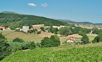 Castillo e iglesia.jpg