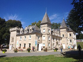 Château de Beaumont-du-Lac.jpg