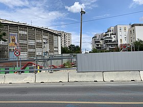 L'église lors du chantier de la ligne 15 du métro de Paris, en juin 2020.