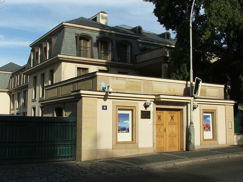 File:Chinese embassy Prague 2724.JPG