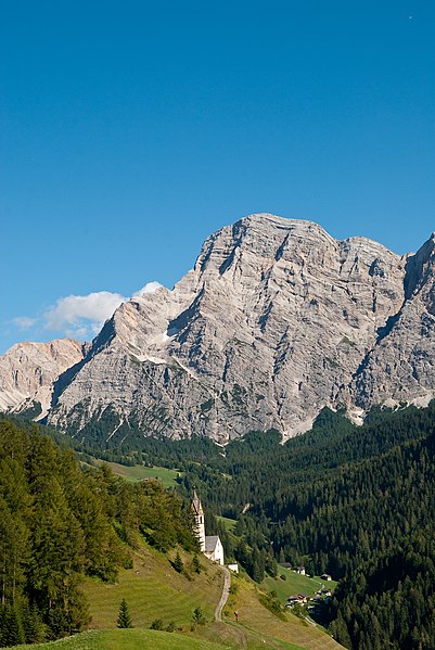 File:Cima Nove - panoramio.jpg