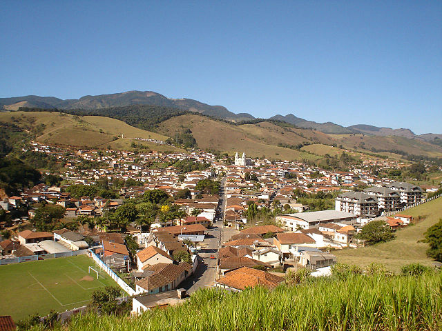 Minas gerais. Минас-Жерайс Бразилия. Айморес штат Минас-Жерайс. Над штатом Минас Жерайс.