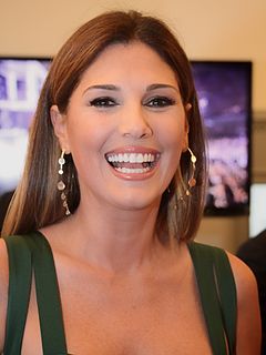 <span class="mw-page-title-main">Daisy Fuentes</span> Cuban-American actress and model