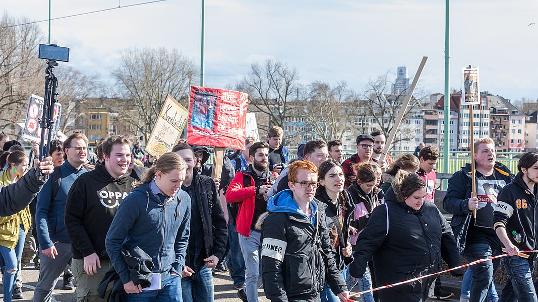 Demonstration gegen Artikel 13 EU-Urheberrechtsreform, Köln 9. März 2019-6514.jpg