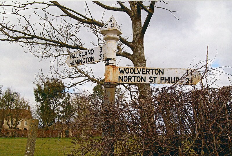 File:Direction Sign - Signpost by Row Lane, Hemington Parish - geograph.org.uk - 6042417.jpg