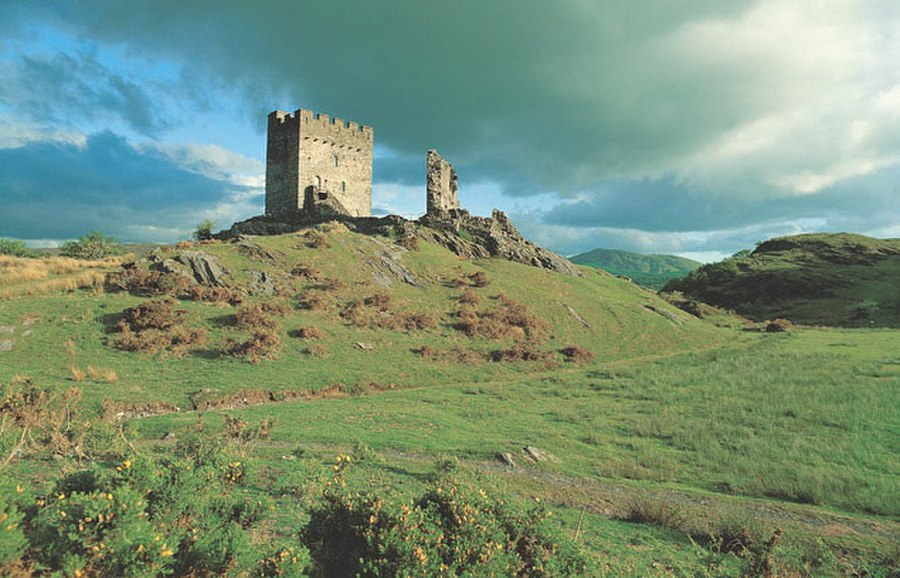 Dolwyddelan Castle page banner