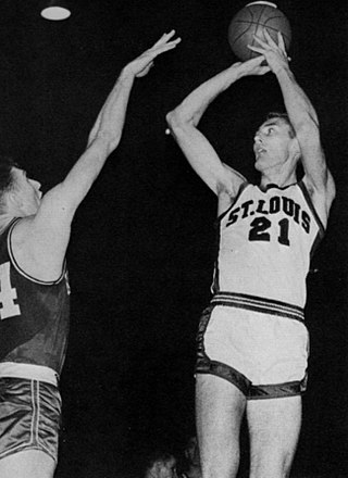 <span class="mw-page-title-main">Don Dee</span> American basketball player