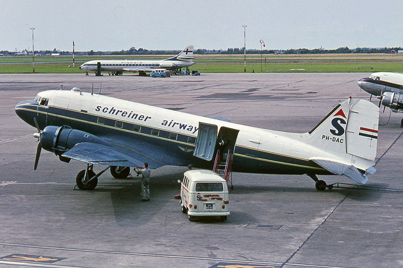File:Douglas C-47A Skytrain, PH-DAC, Schreiner Airways.jpg