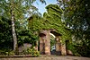 Dudweiler entrance gate cemetery.jpg