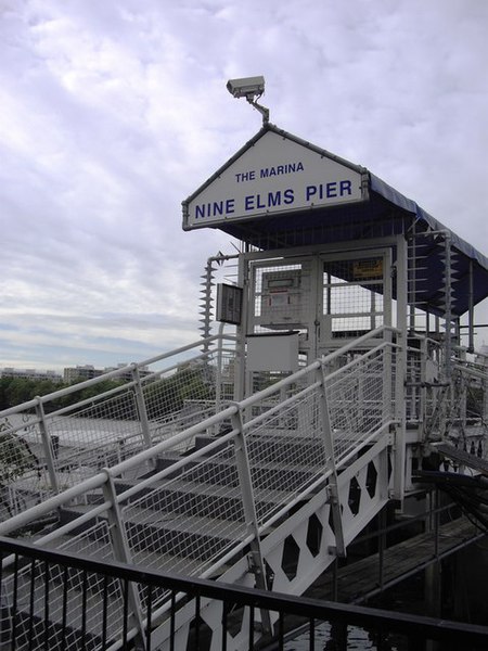 File:Entrance to Nine Elms Pier - geograph.org.uk - 1317229.jpg