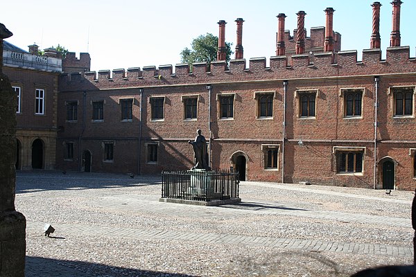 Eton College, Fleming's alma mater from 1921 to 1927