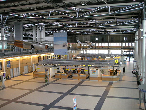 Check-in hall