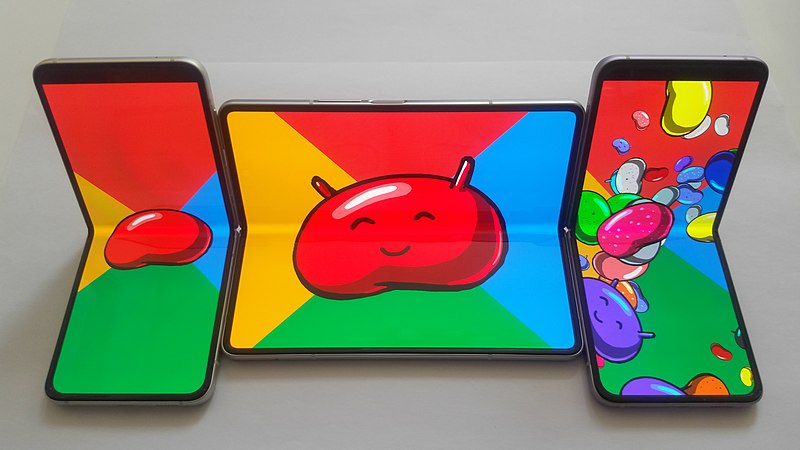 File:Foldable smartphone (Android Jelly Bean).jpg