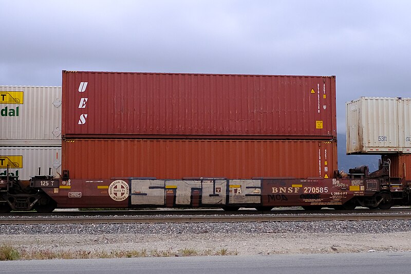 File:Freight Graffiti Benching - SoCal (April 5th, 13th & 14th 2021) (51116753923).jpg