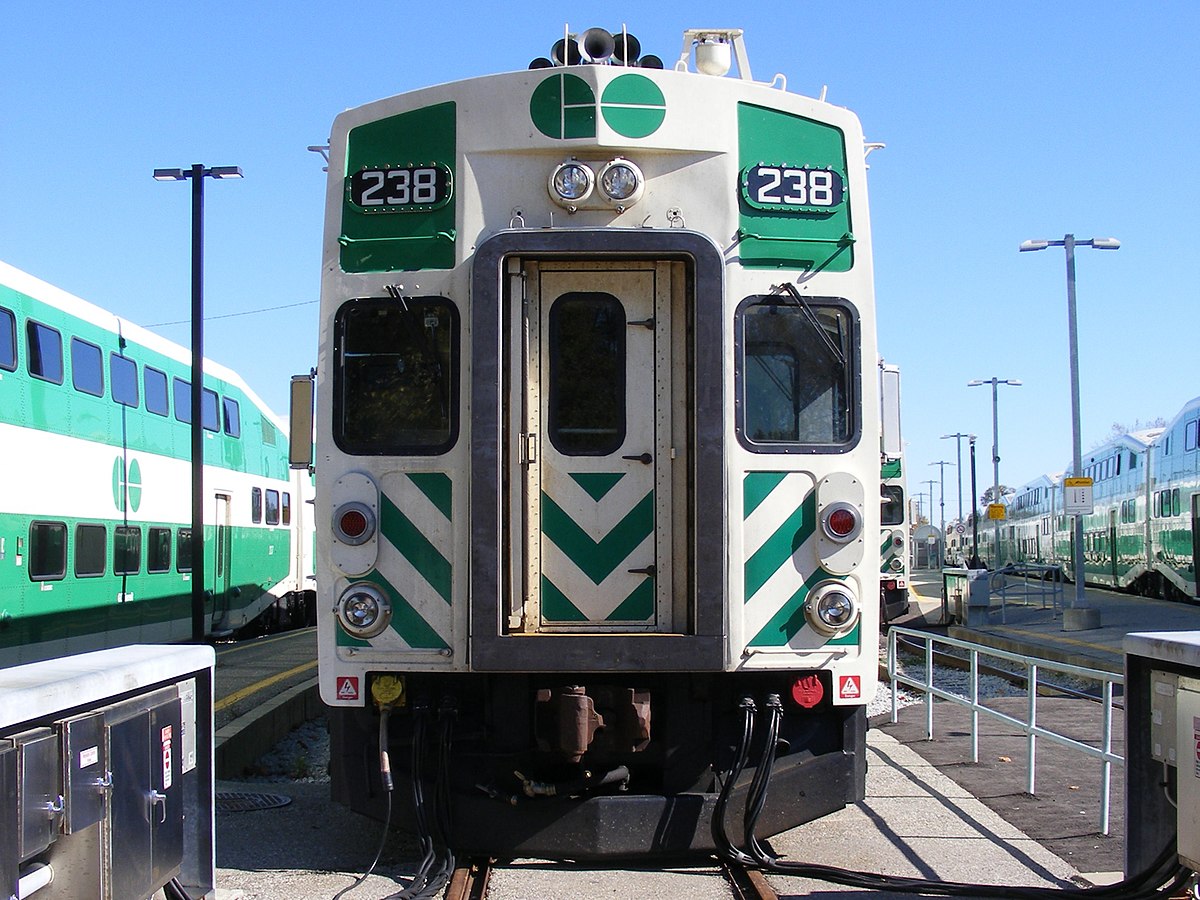 Go Train. Go Train Toronto - Oshawa.